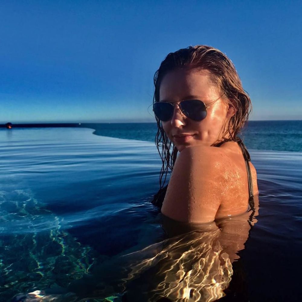 Meet your Posher, Kayla